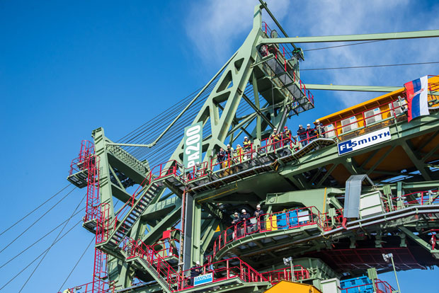 “ЧУДО” ОД МАШИНЕ: Рудник “Колубара” добија моћни багер